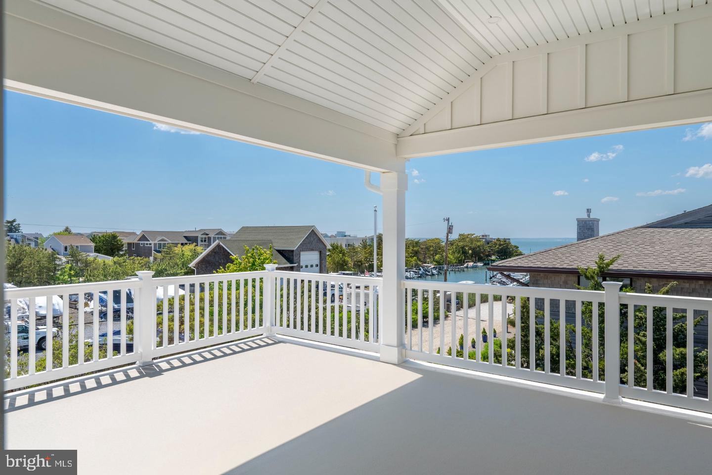 162 D Long Beach Blvd Property Photo 24