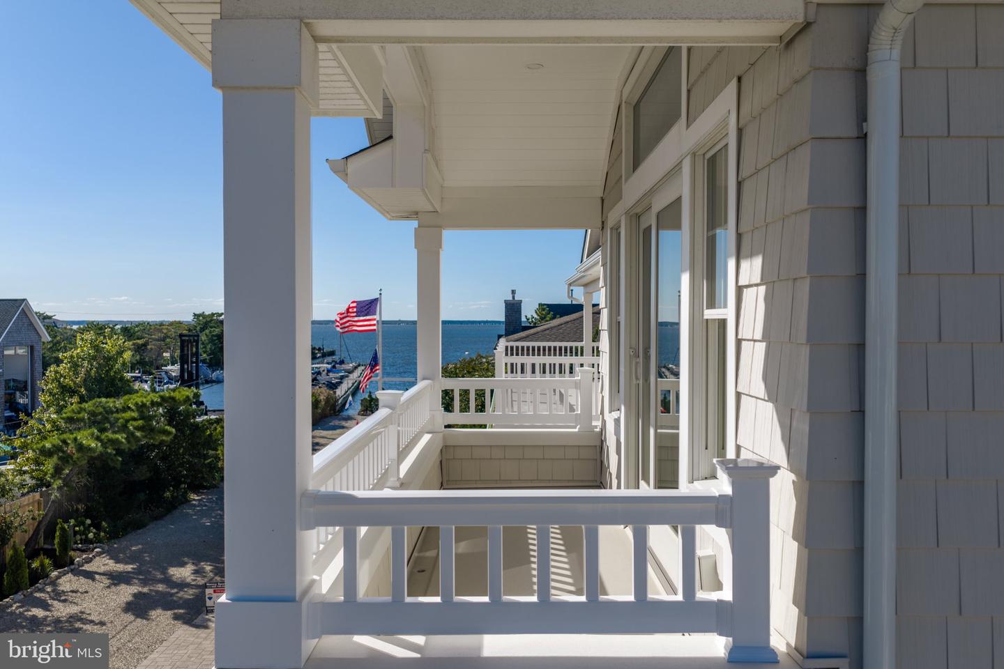 162 D Long Beach Blvd Property Photo 38