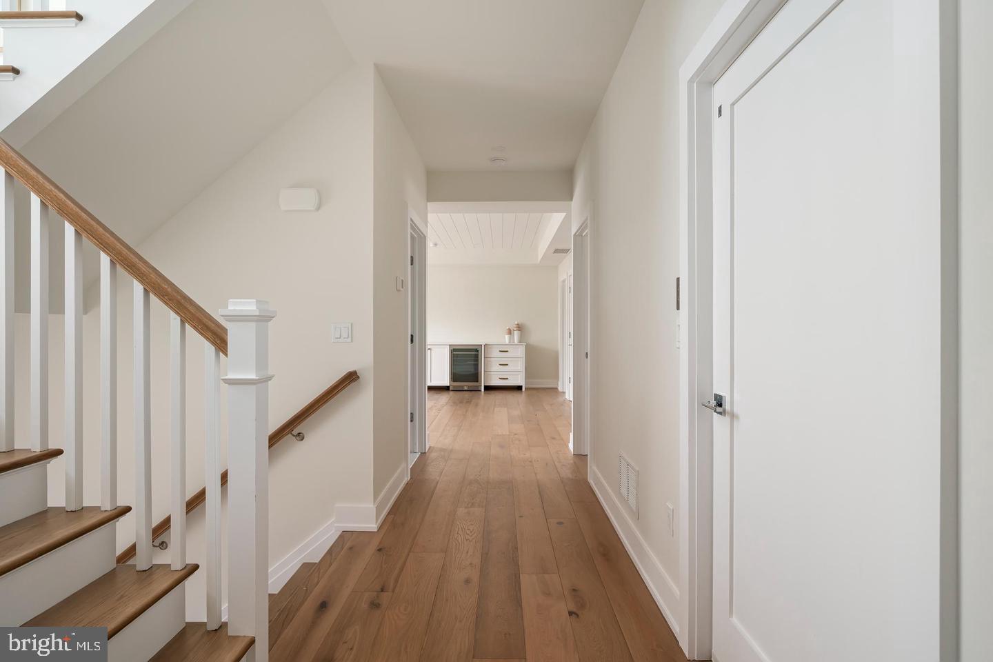 162 D Long Beach Blvd Property Photo 41