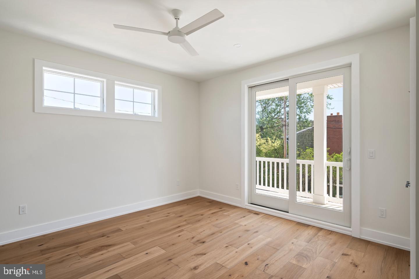 162 D Long Beach Blvd Property Photo 52