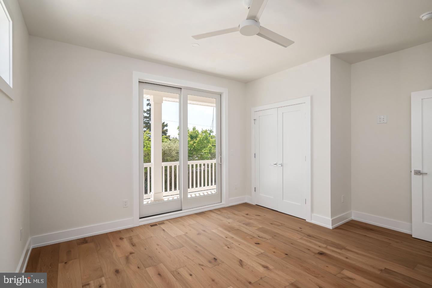 162 D Long Beach Blvd Property Photo 53
