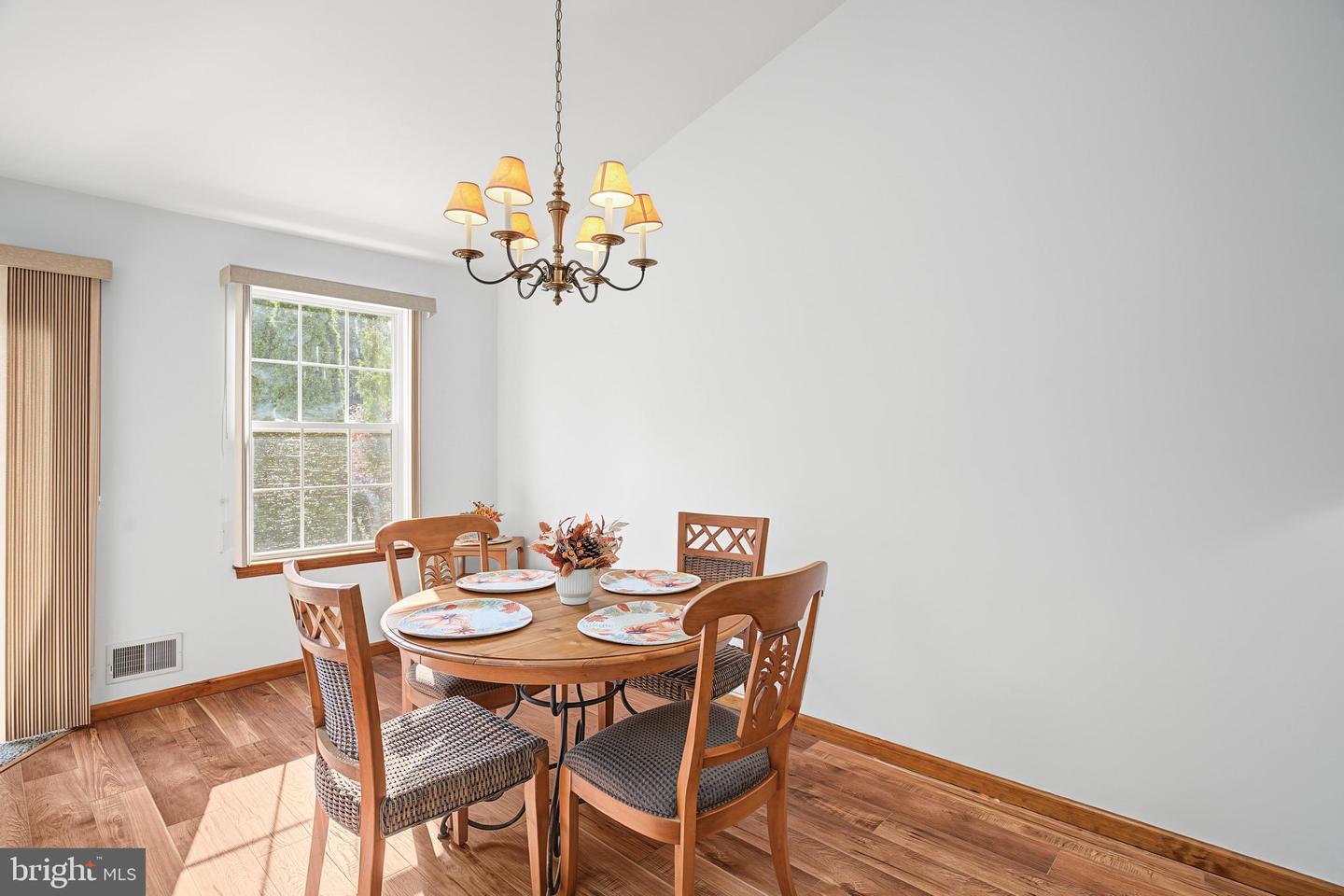40 Pebble Beach Ln Property Photo 17
