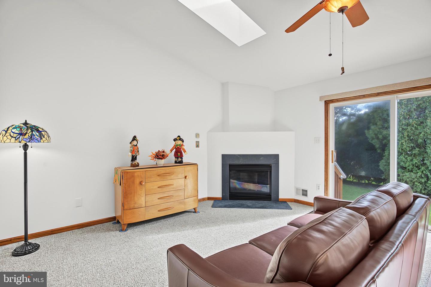 40 Pebble Beach Ln Property Photo 23