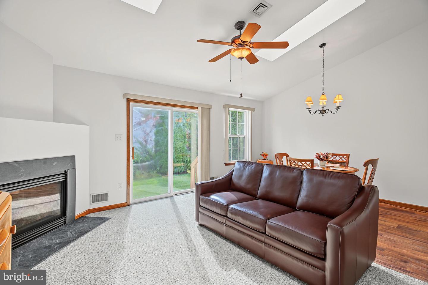 40 Pebble Beach Ln Property Photo 24