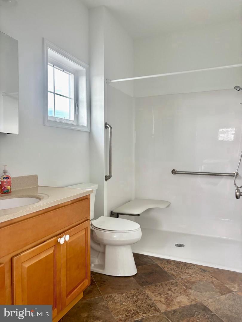 448 Dock Rd Property Photo 15