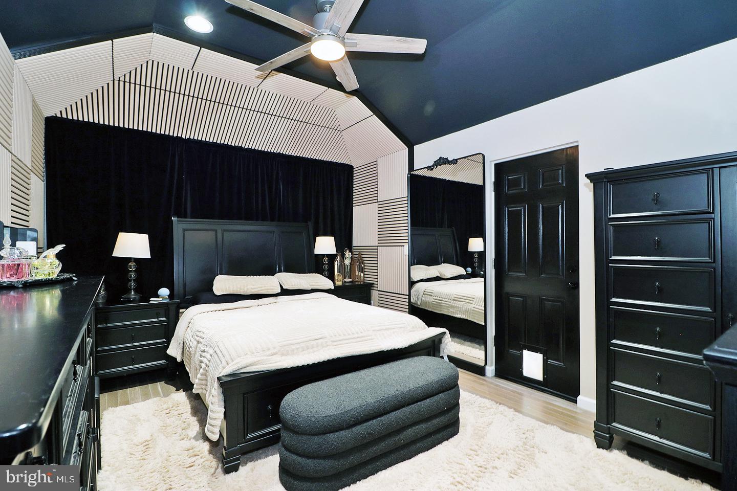 8 Keelson Dr Property Photo 17