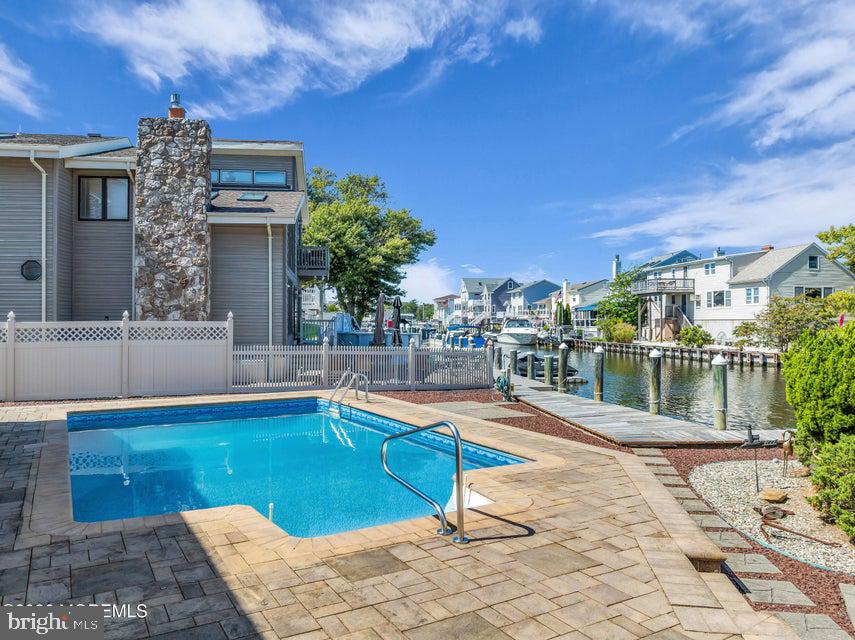 360 Silver Bay Rd Property Photo 42