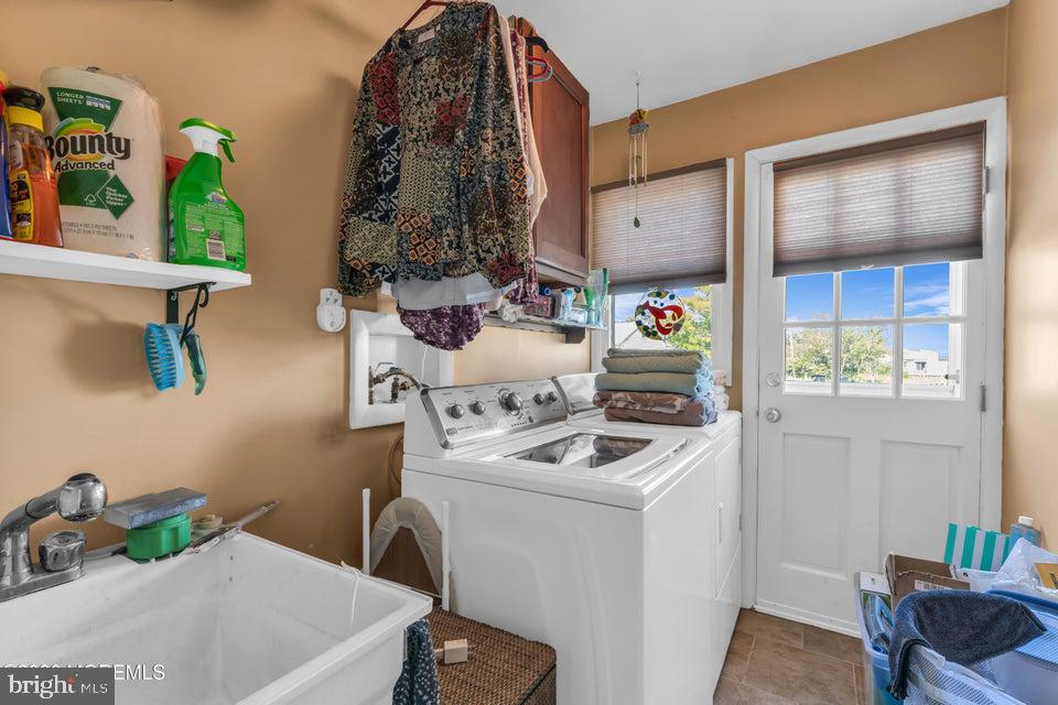 360 Silver Bay Rd Property Photo 43