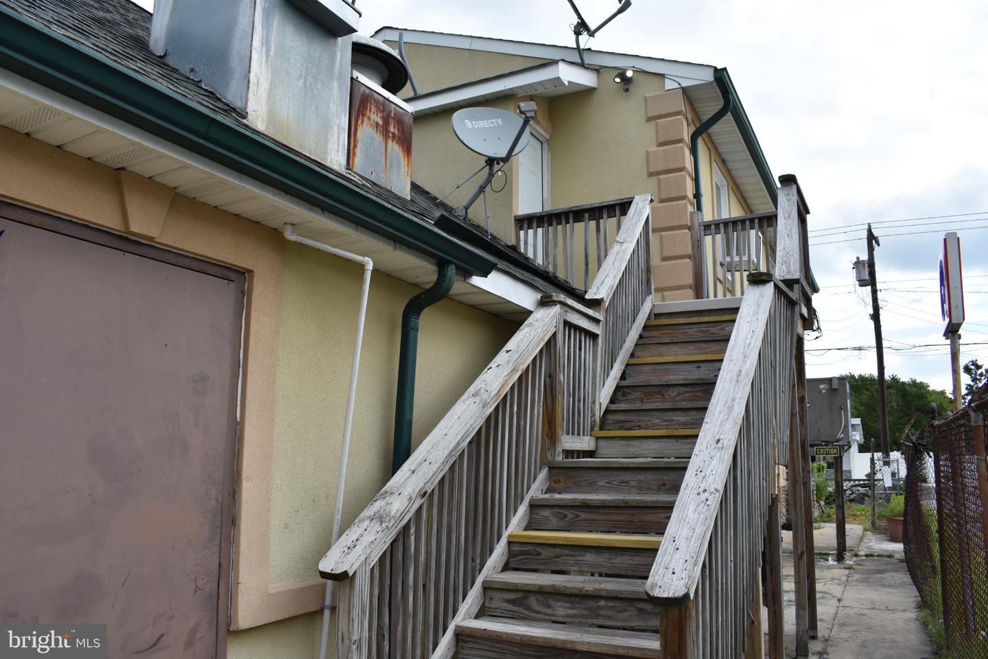 916 Radio Rd Property Photo 14