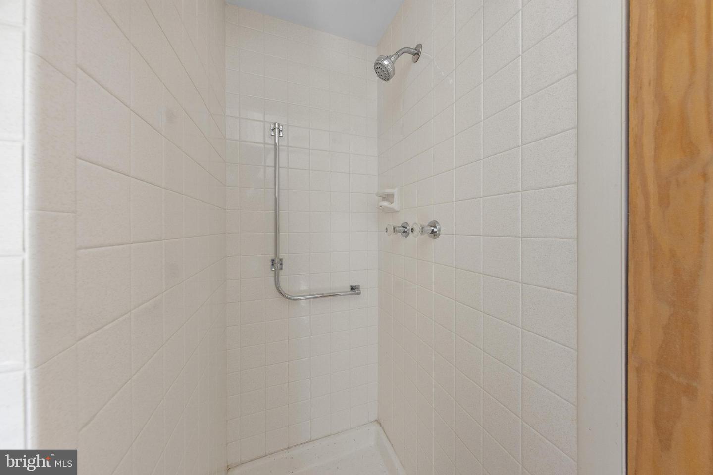 126 E Old Whaling Ln Property Photo 32