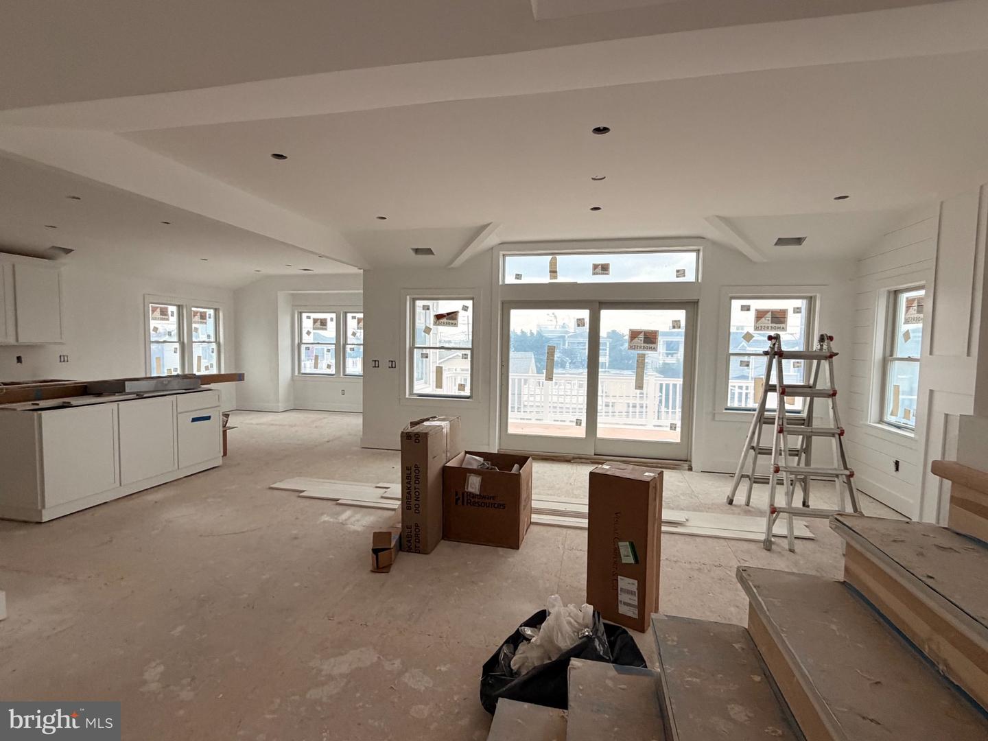 6 E Sigsbee Ave Property Photo 11