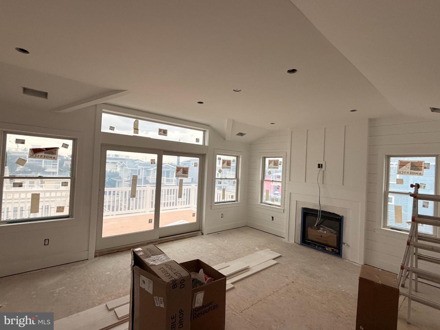 6 E Sigsbee Ave Property Photo 12