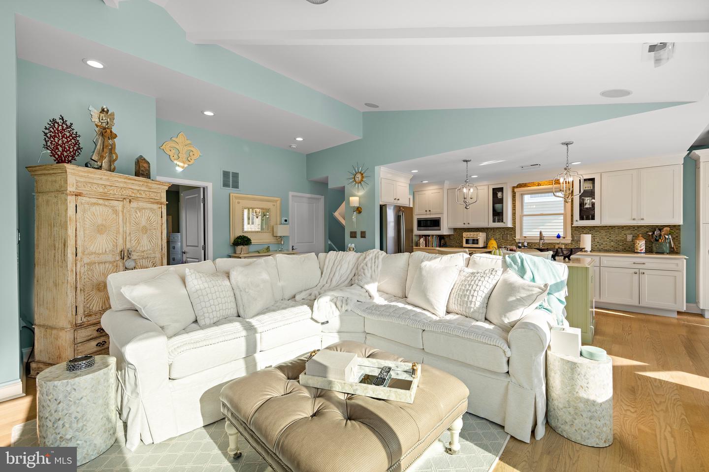 1111 N Atlantic Ave Property Photo 8