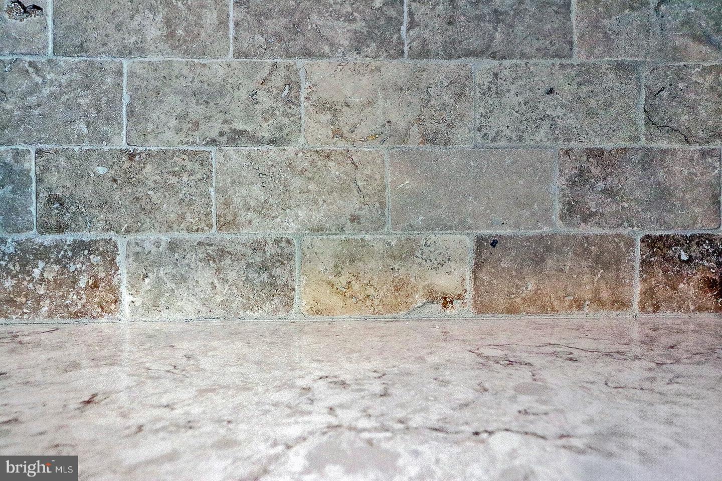 105 Greenwood Ln Property Photo 20