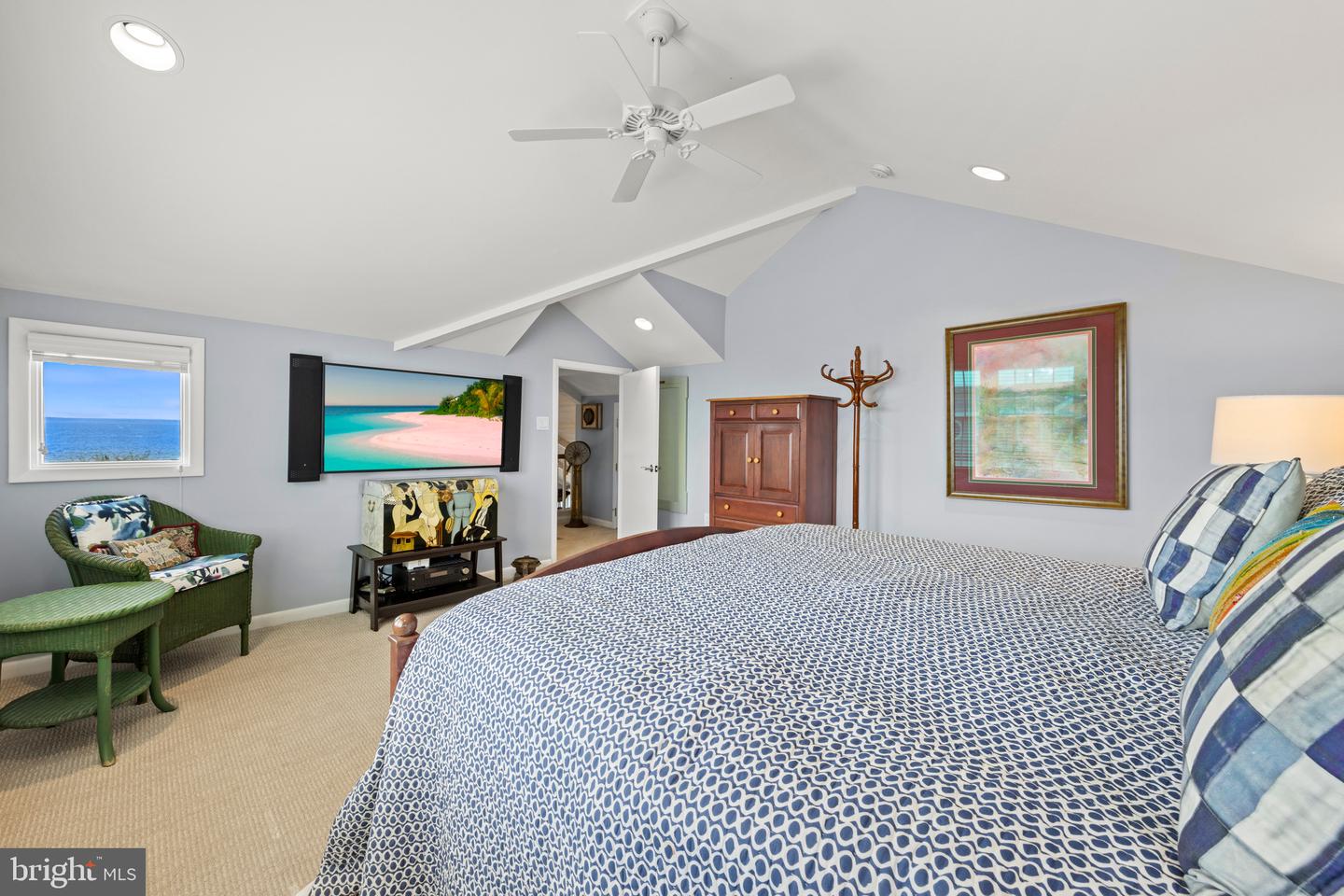 1060 D Long Beach Blvd. Property Photo 45