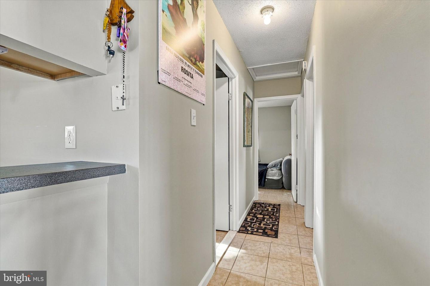 11 Sylvia Ln Property Photo 12