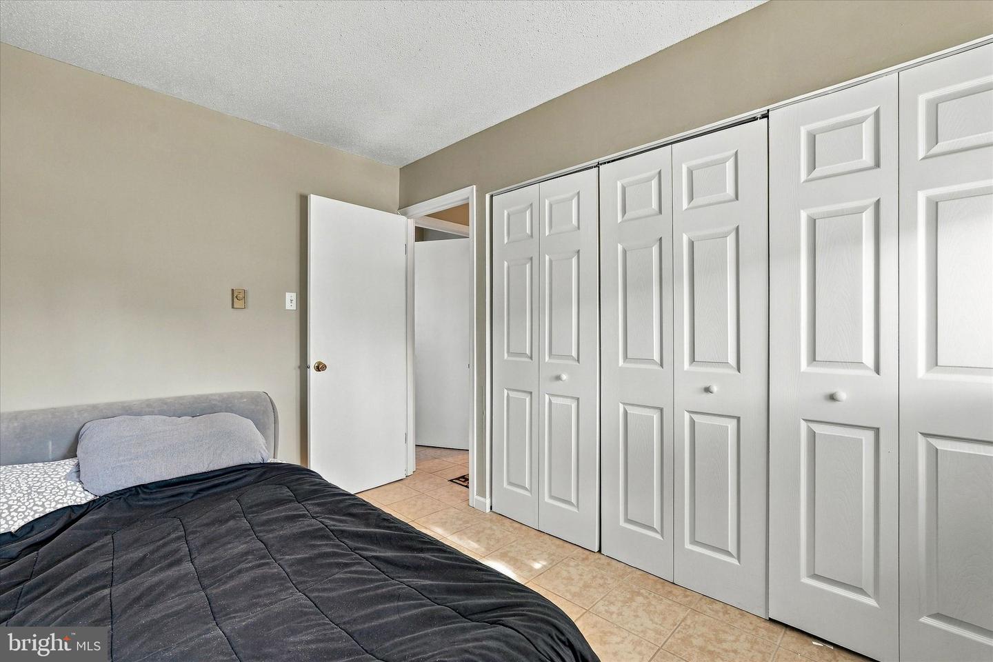 11 Sylvia Ln Property Photo 20
