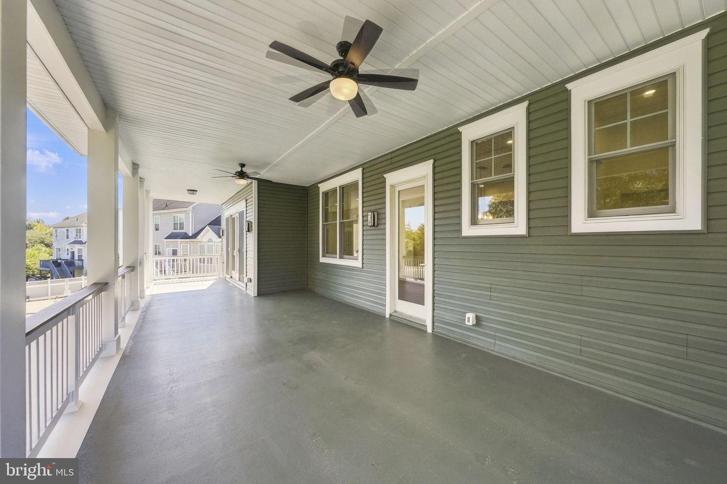 208 Country Club Blvd Property Photo 14
