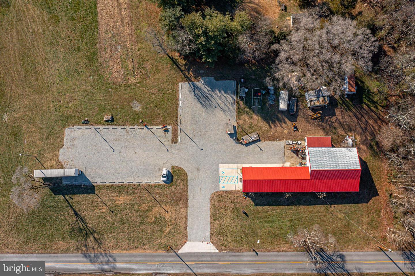 461 THREE BRIDGE RD
