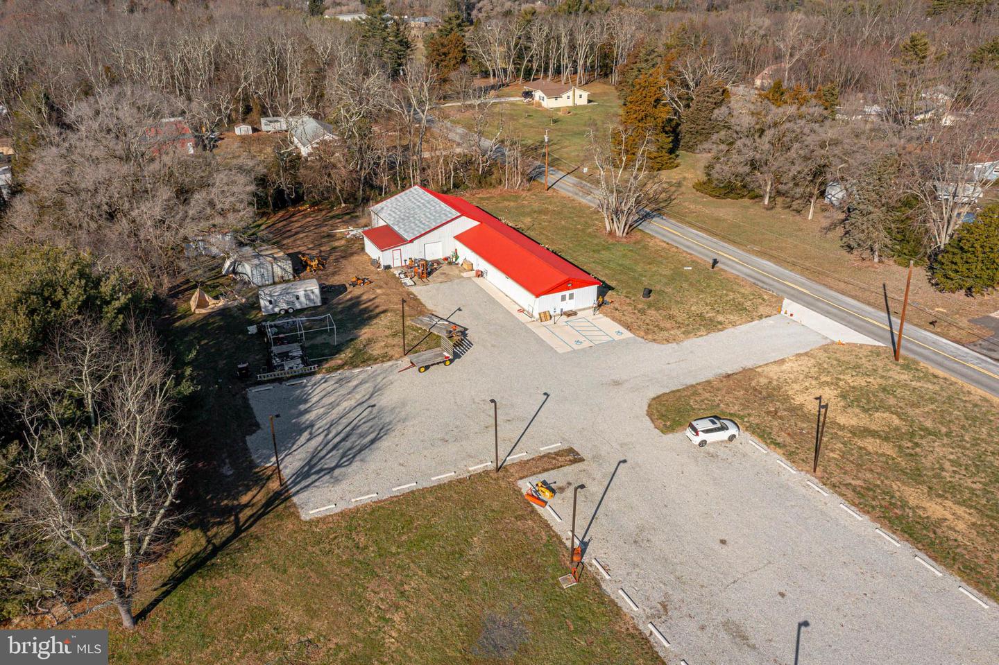 461 Three Bridge Rd Property Photo 9