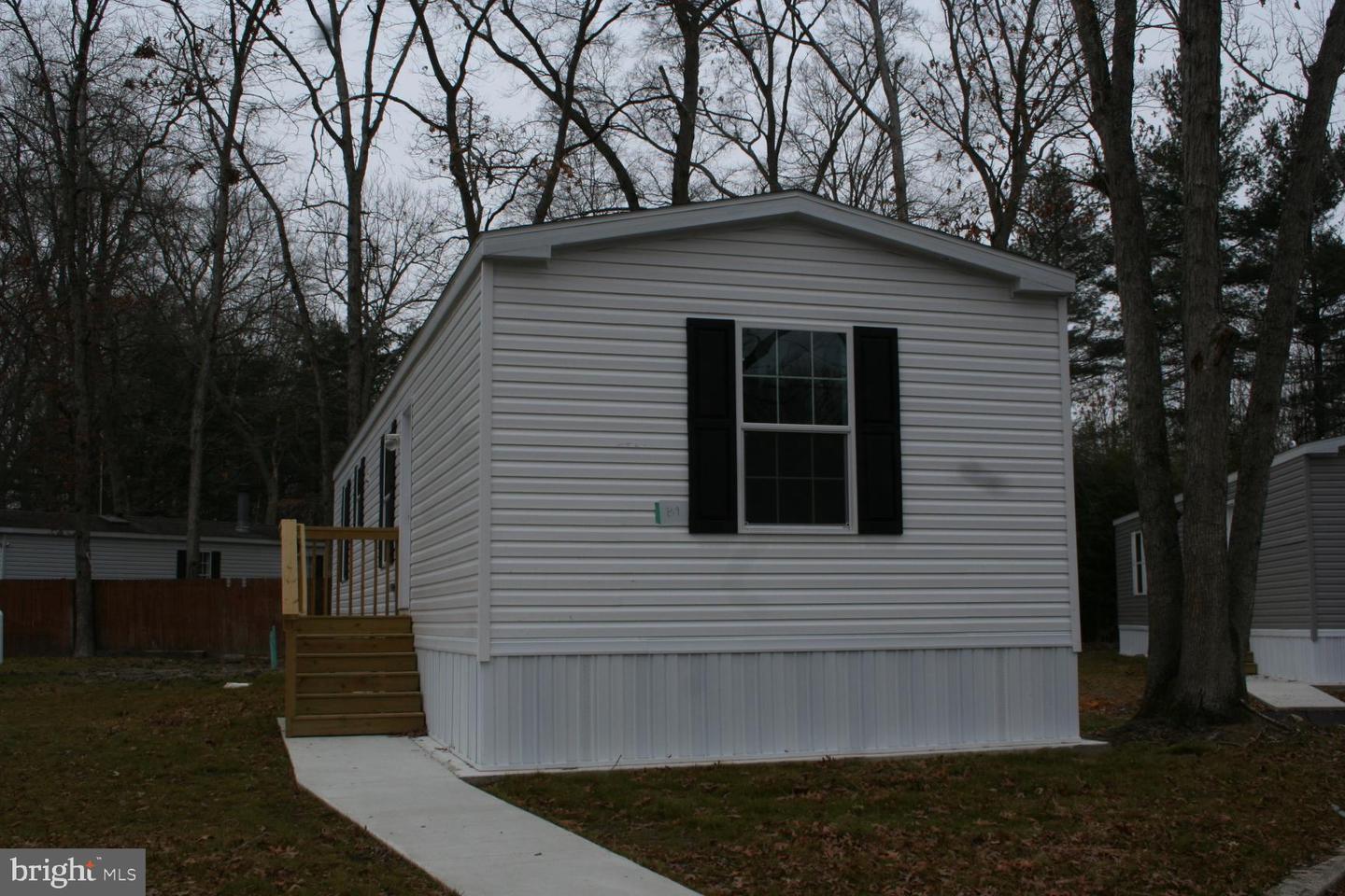 57 E Quilleytown Rd Property Photo 2