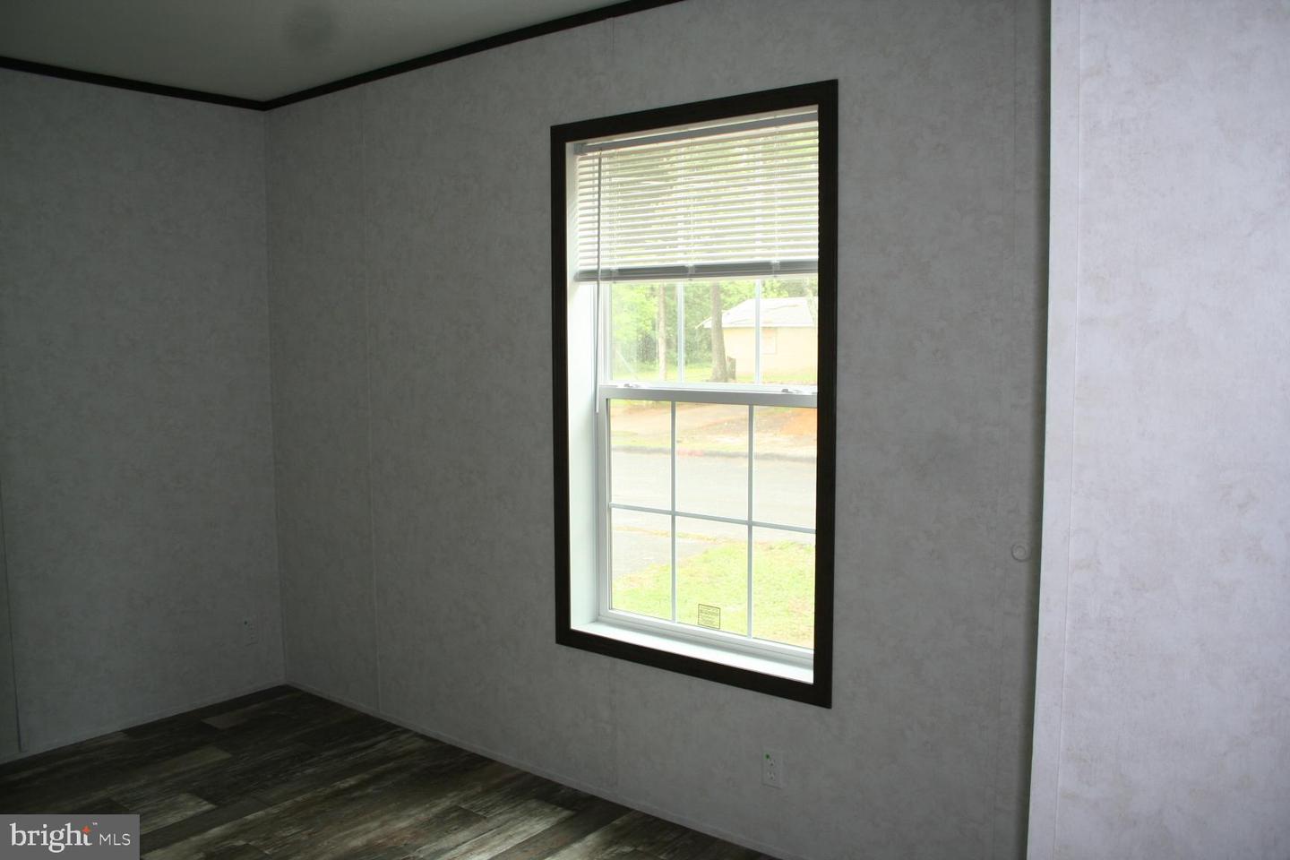 57 E Quilleytown Rd Property Photo 5