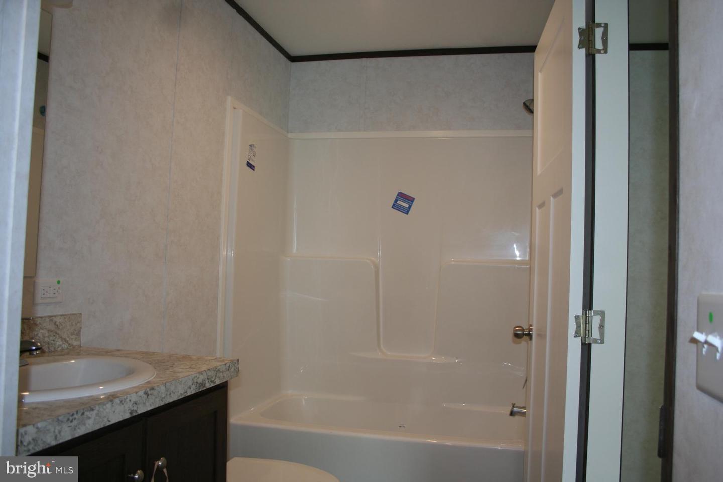 57 E Quilleytown Rd Property Photo 10