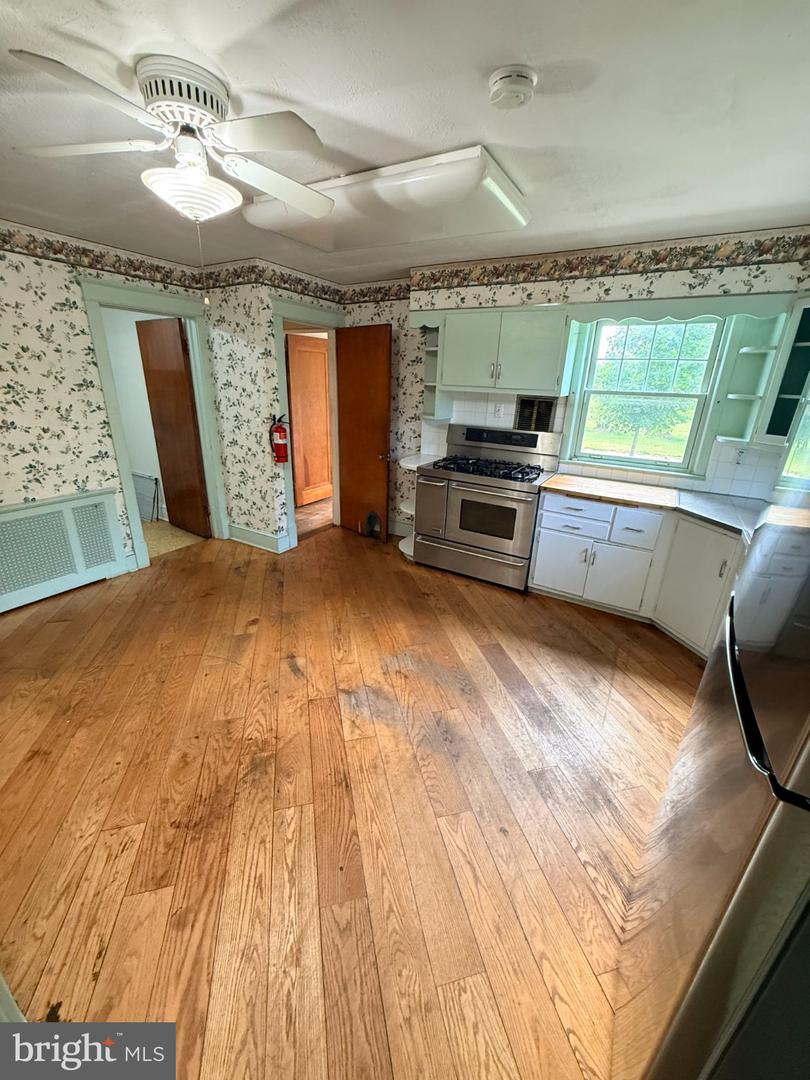 812 Garden Rd Property Photo 23