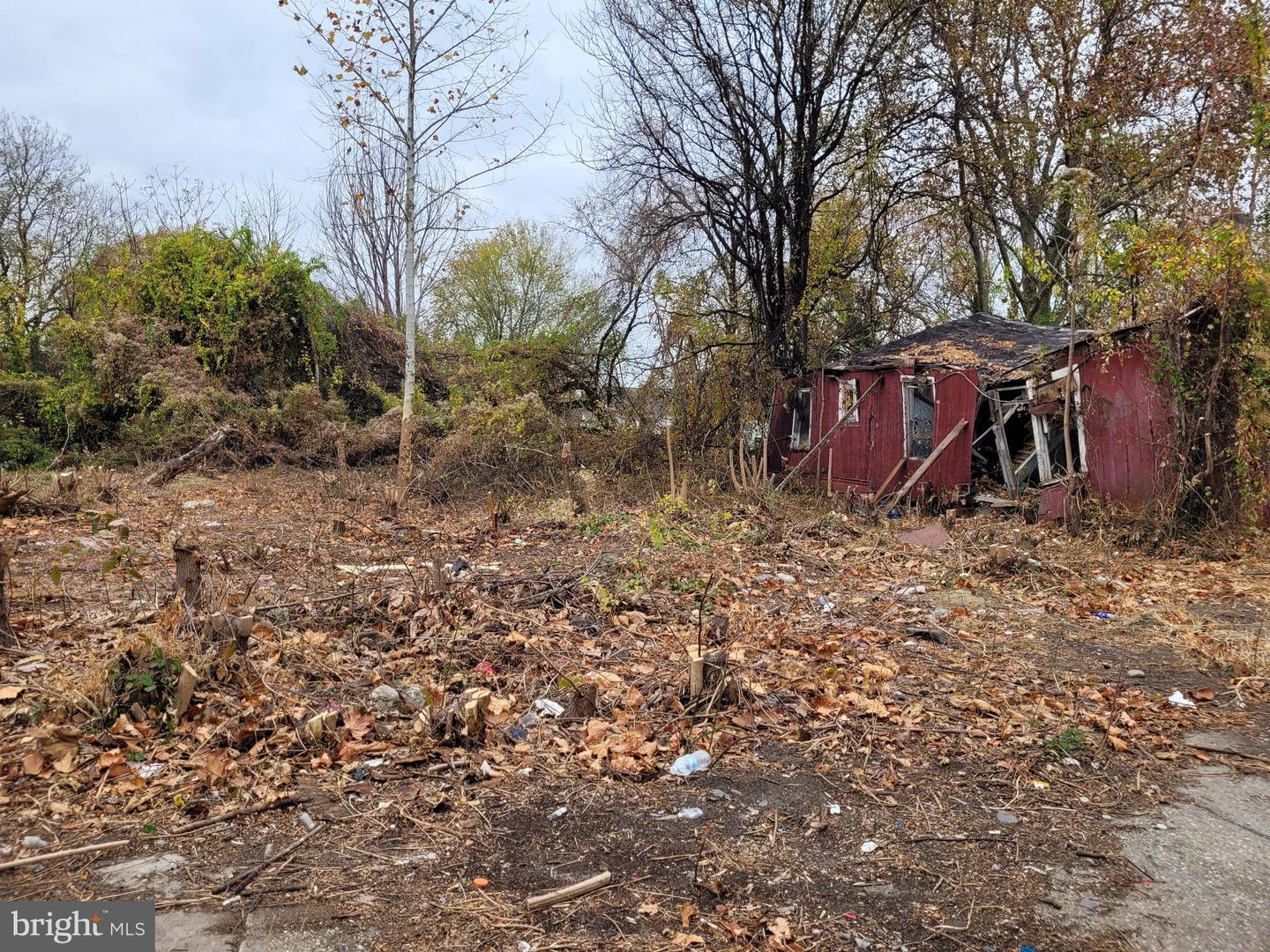 34-38 CUMBERLAND AVE Property Photo 1