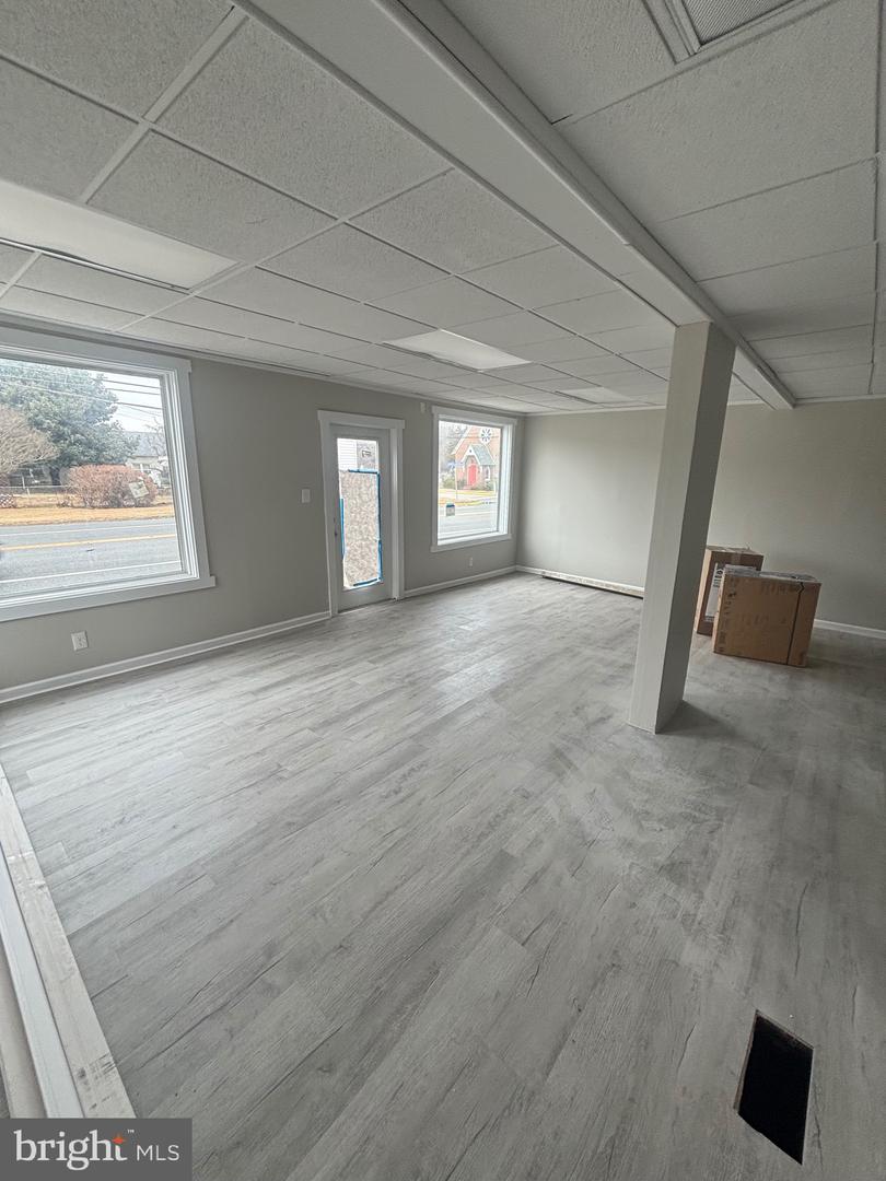 304 N Broadway #a Property Photo 4