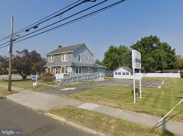101 N Broadway Property Photo 1