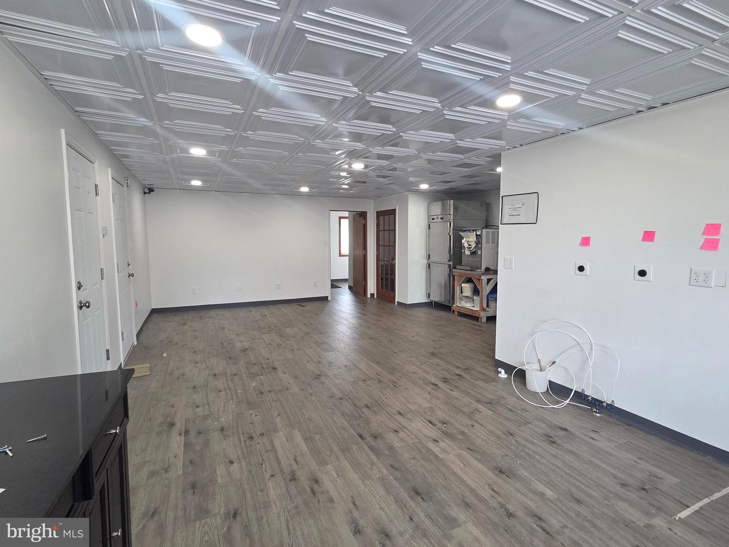 101 N Broadway Property Photo 12