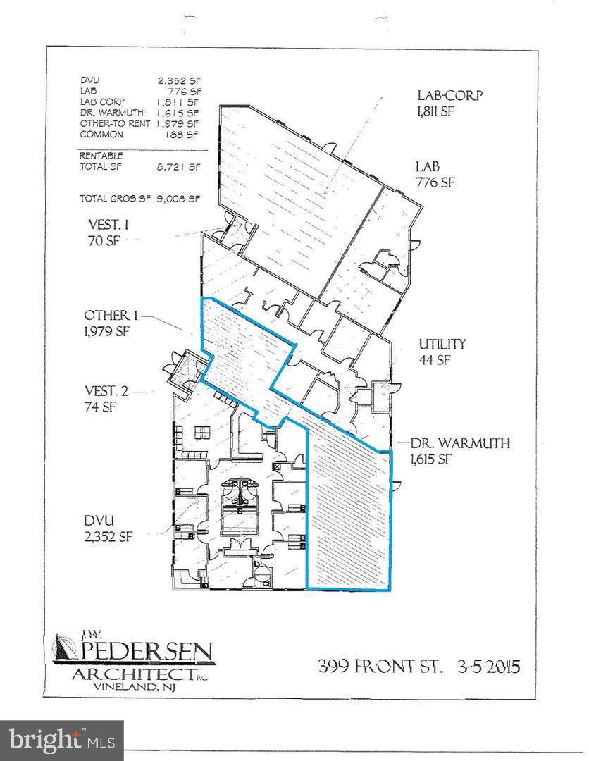 399 Front St Property Photo 5