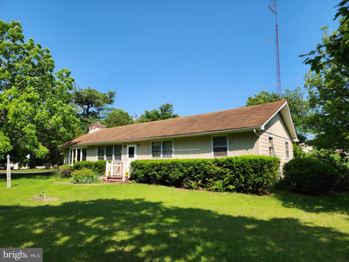 874 Parvin Mill Rd Property Photo 1