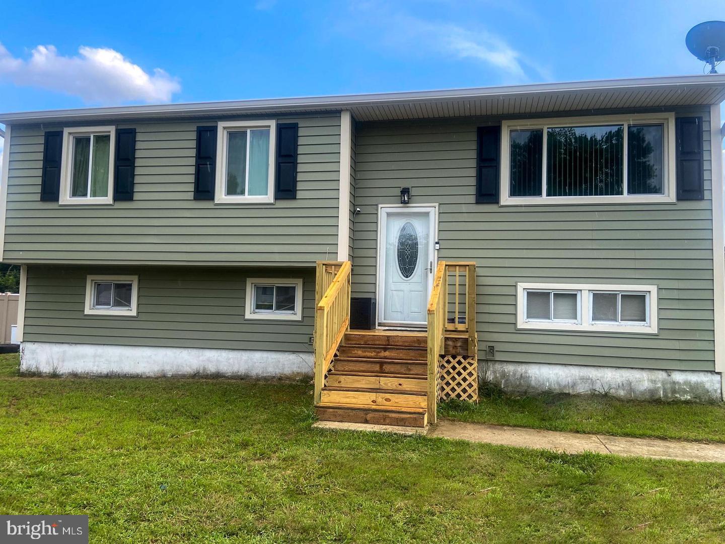 47 Maple Shade Lane Property Photo 1