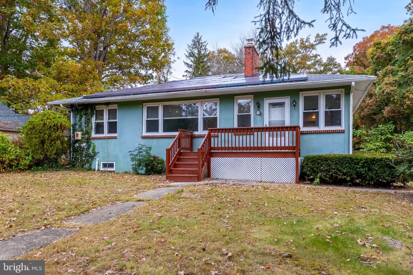 40-42 Spillway Dr Property Photo 1