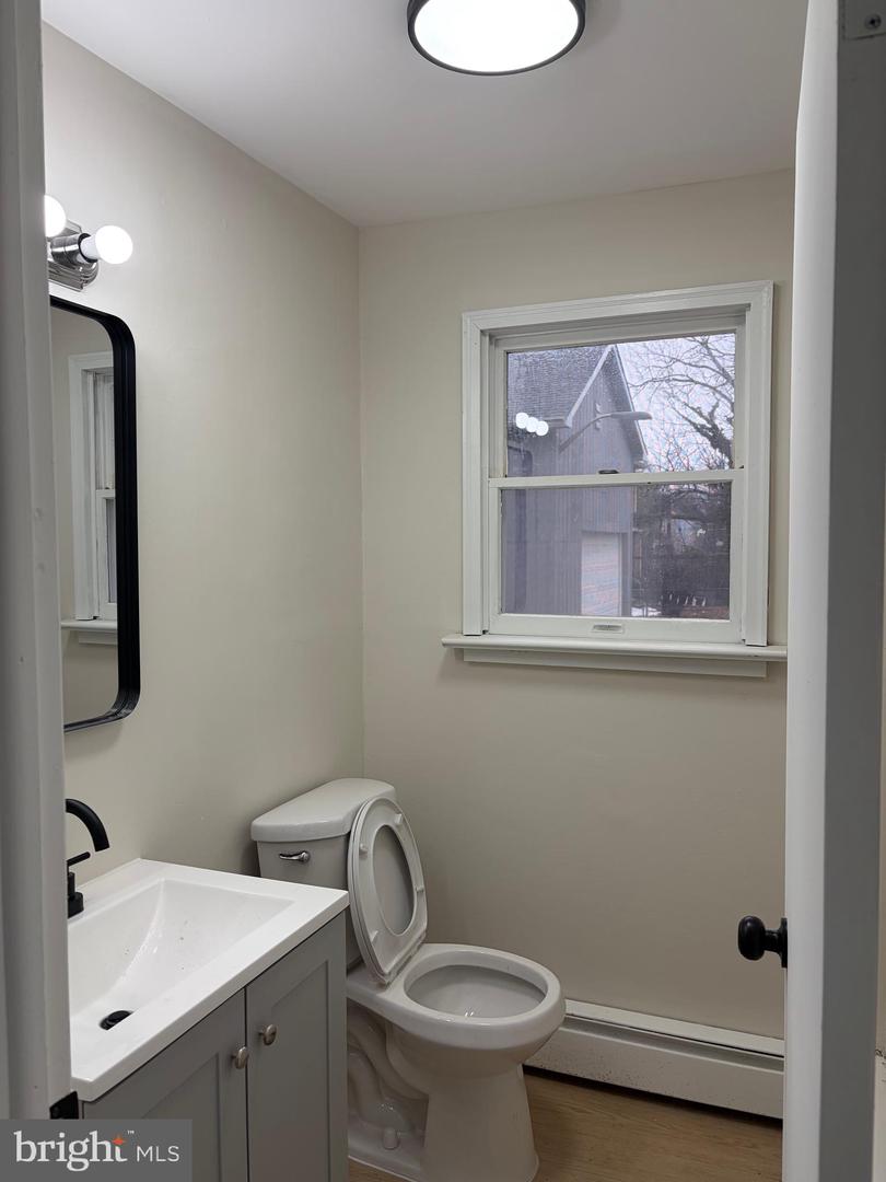 33 Johnson St Property Photo 11