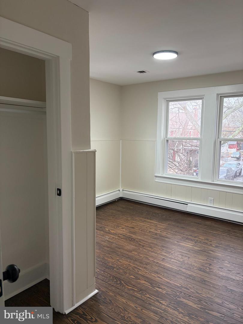 33 Johnson St Property Photo 16