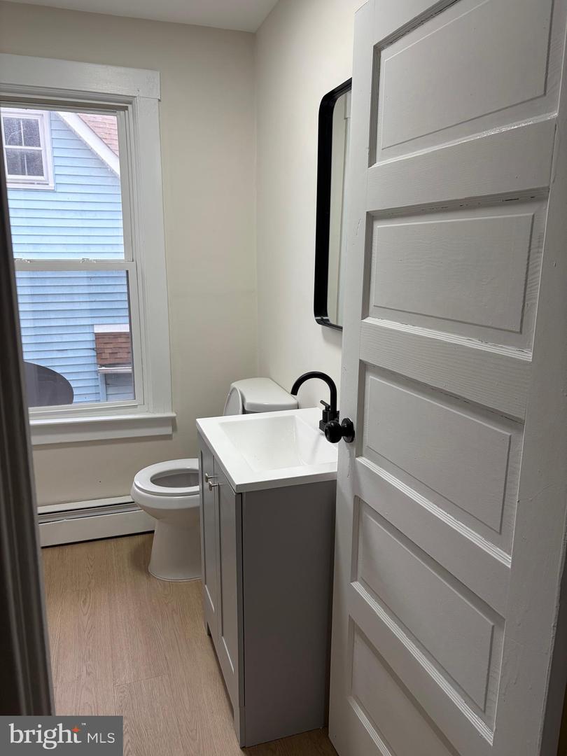 33 Johnson St Property Photo 23