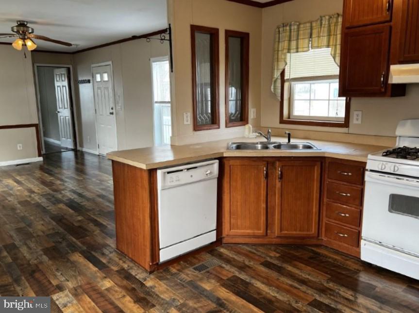 2 New Bridge Rd #d10 Property Photo 7