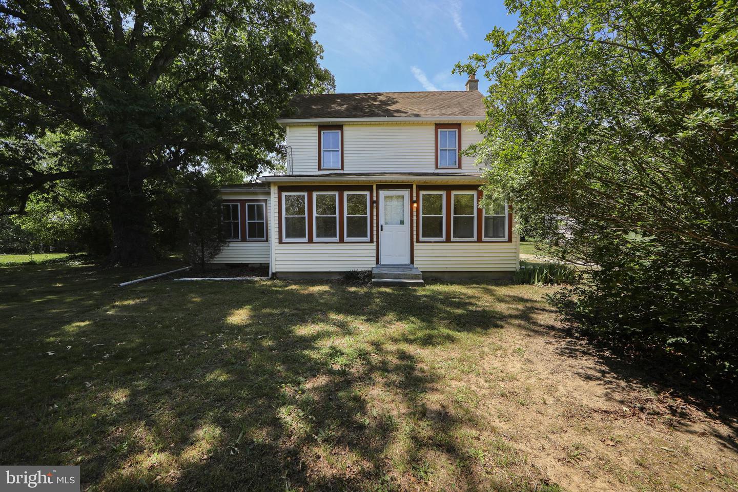 531 GARDEN RD Property Photo 1