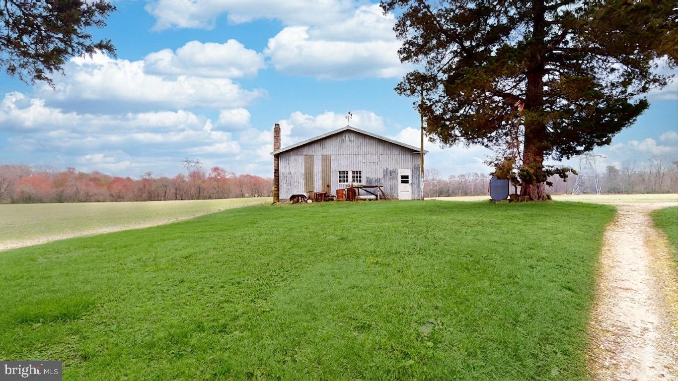 776 Lower Mill Rd Property Photo 25