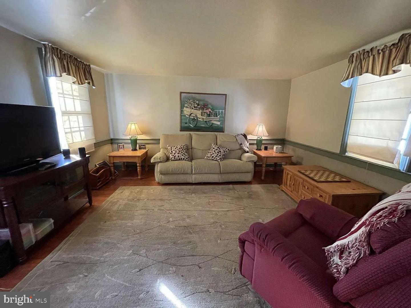 53 Market St Property Photo 5