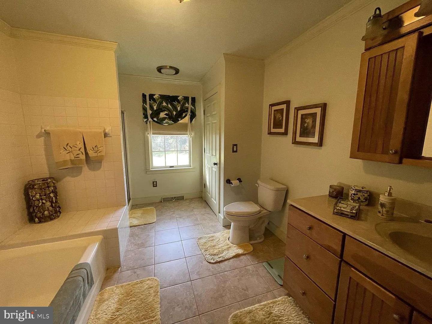 53 Market St Property Photo 9