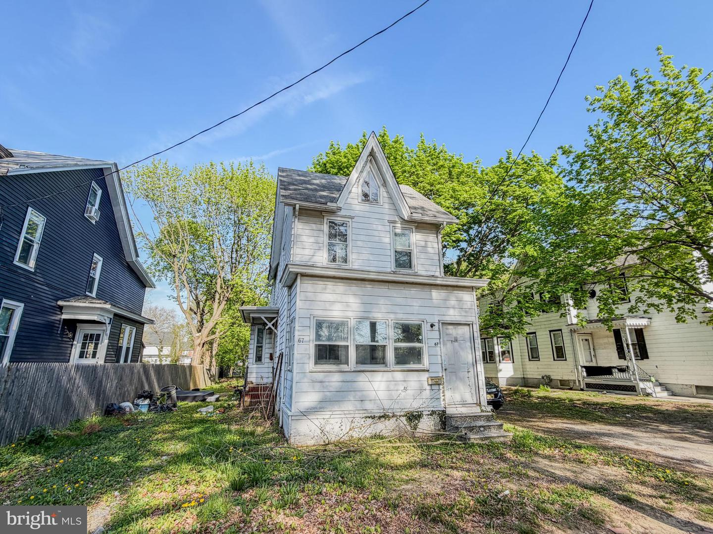 67 Walnut St Property Photo 1