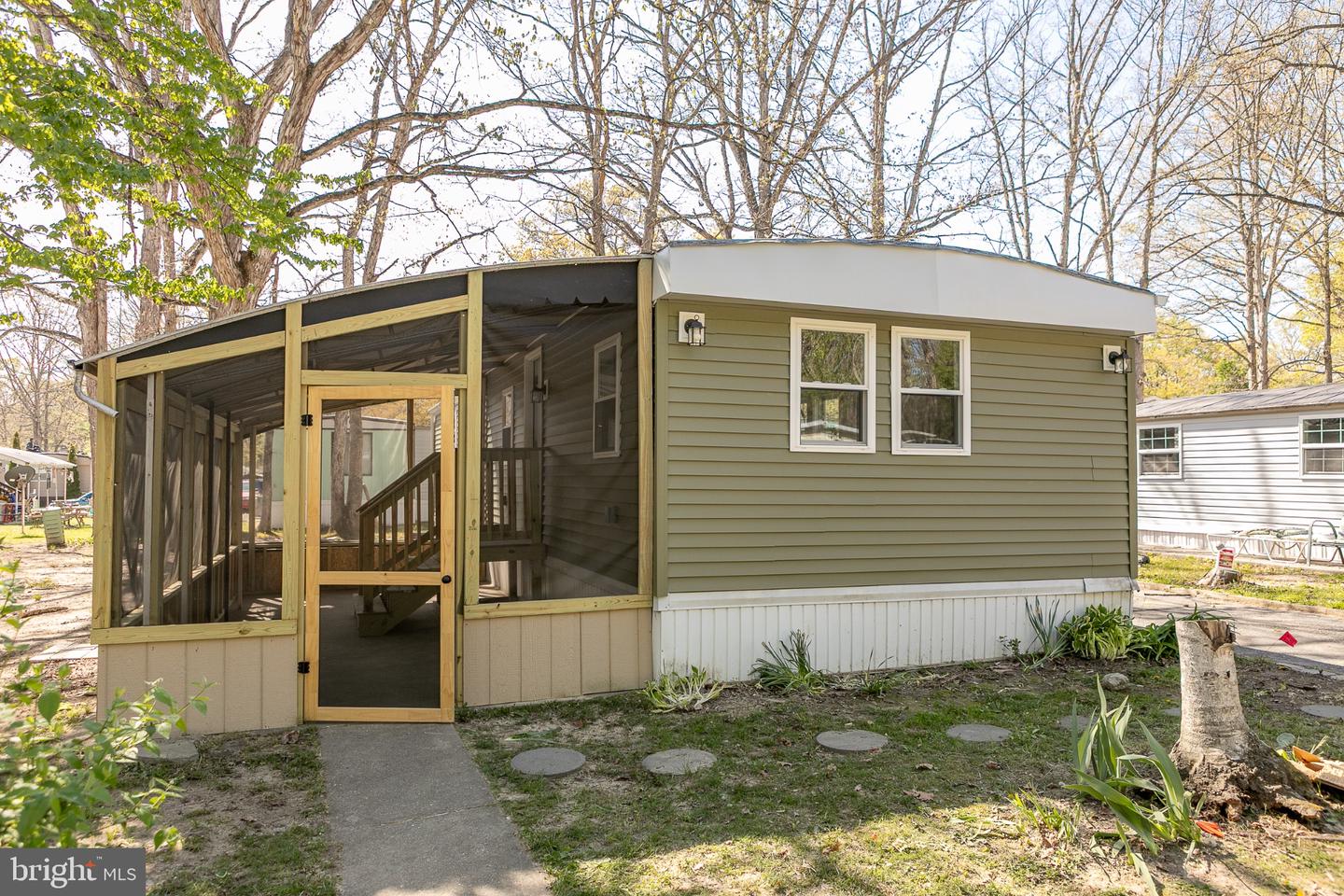 29 Hazelwood Dr Property Photo 1