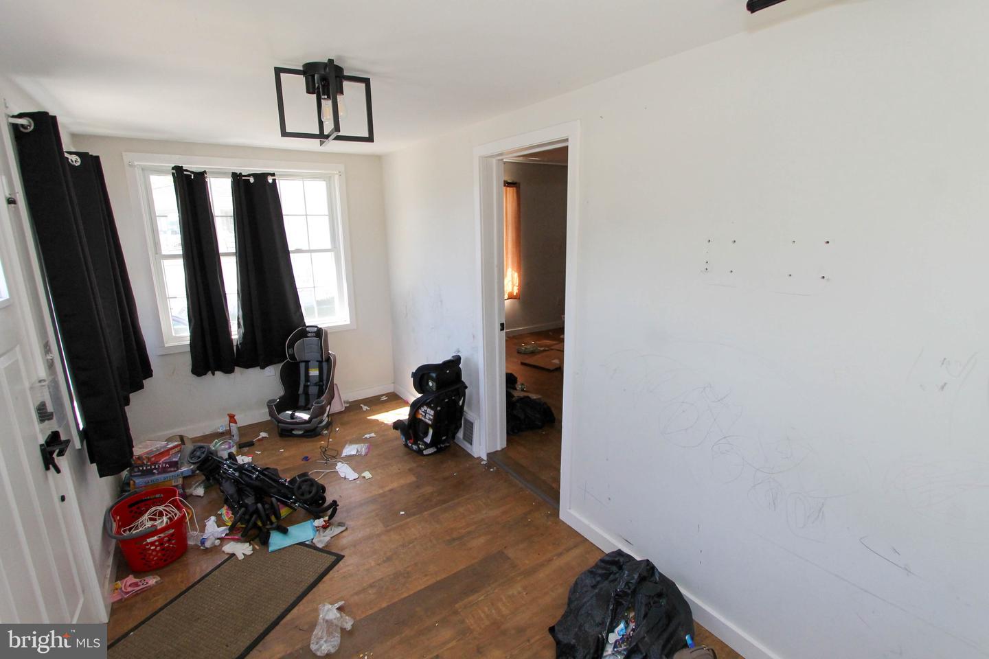 53 Spruce St Property Photo 6