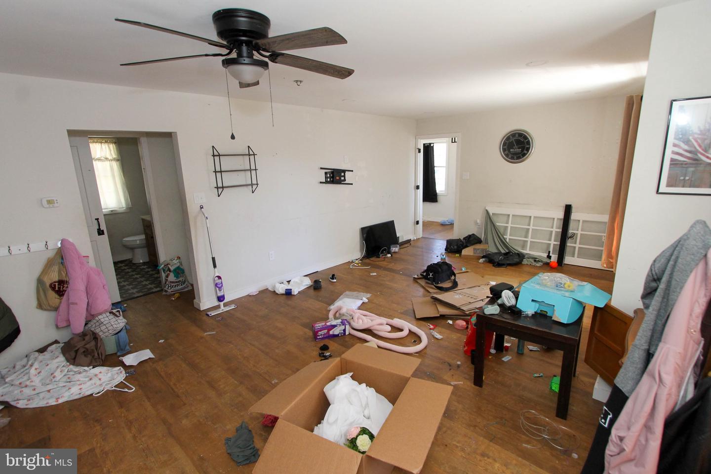 53 Spruce St Property Photo 9