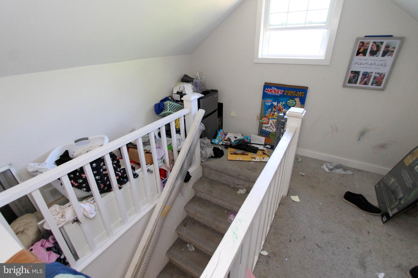 53 Spruce St Property Photo 17