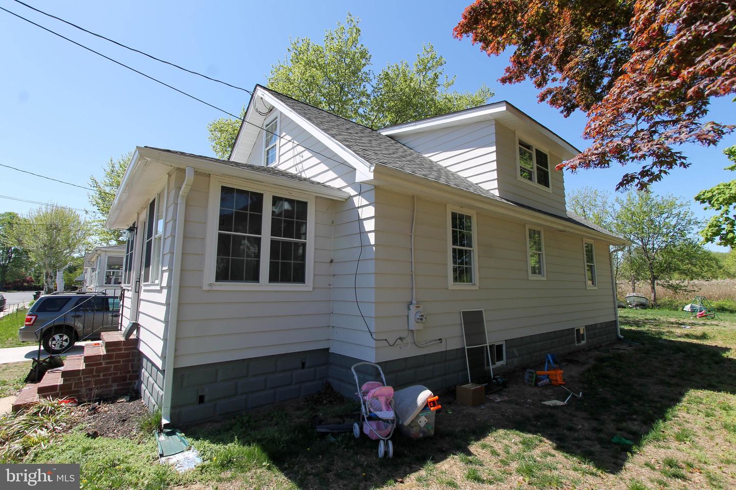 53 Spruce St Property Photo 31